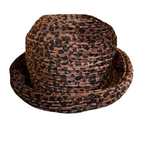Y2K Velvet Leopard print short rolled brim hat - Picture 1 of 5